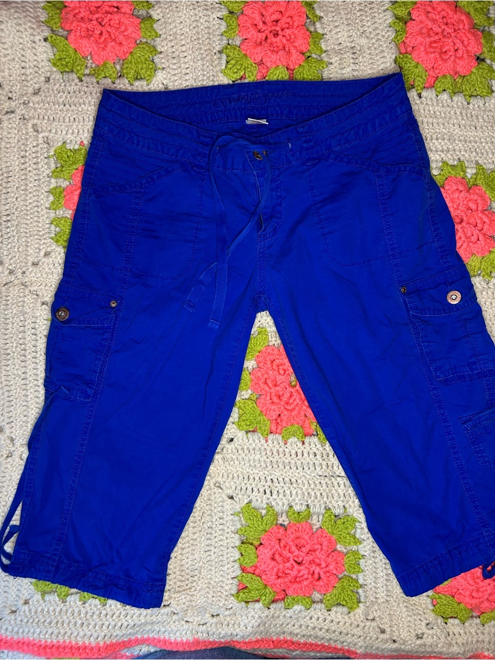 Y2K Bright Royal Blue low rise Arizona Cargo Capris